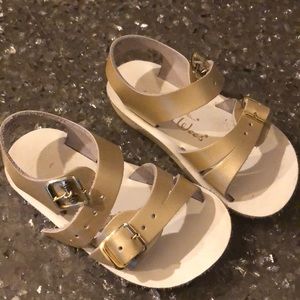 Toddler sandals